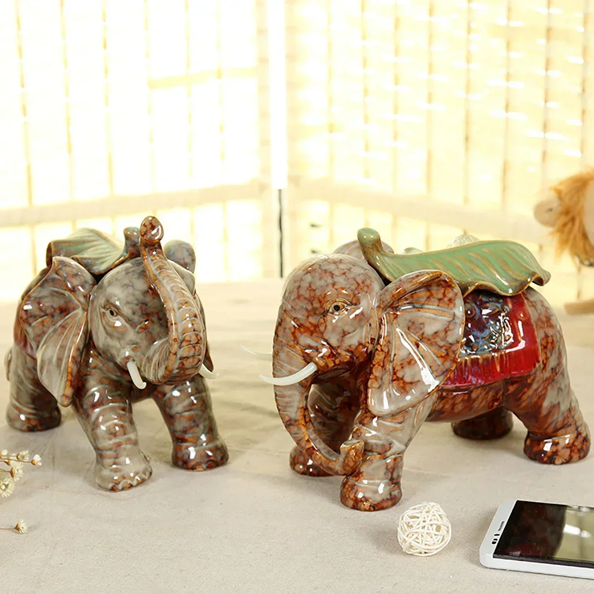 One Pair of Artistic Elephant Ornaments Ceramic Couple Elephant Figurines Colorful Decorative Animal Articles Hand-made Artworks