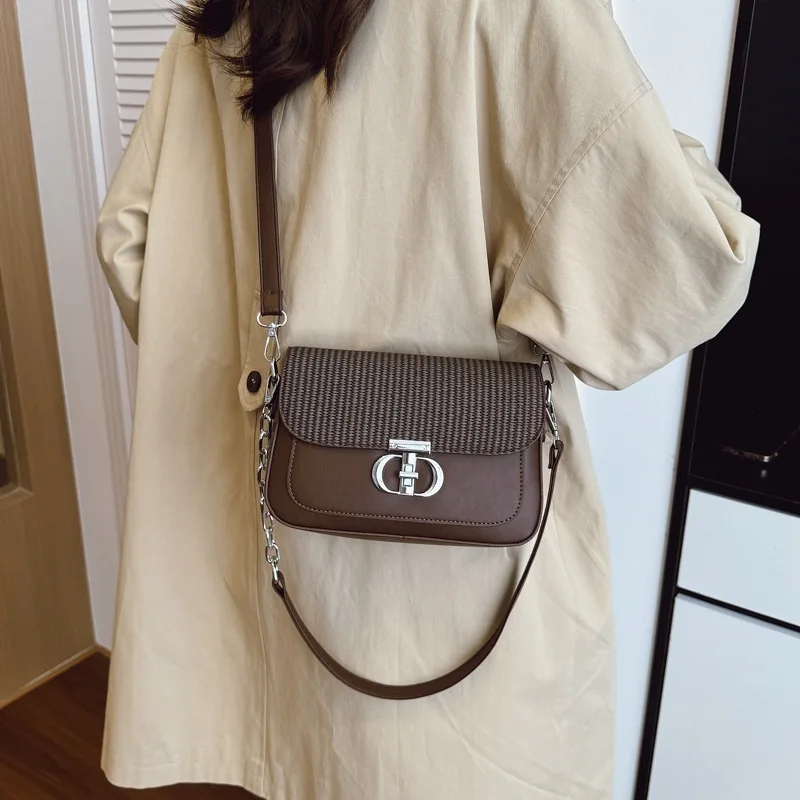 

Retro Color Block Purse for Women Vintage Small Square Bag with Contrast Stitching Cute Crossbody Shoulder Bag for Daily Use