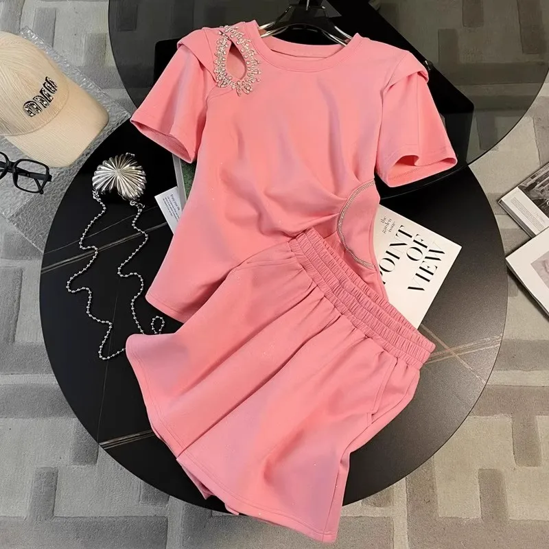 Conjunto de ropa deportiva informal para mujer, traje de 2 piezas con incrustaciones de diamantes, camiseta delgada Sexy y pantalones cortos de pierna ancha, color rosa, Verano