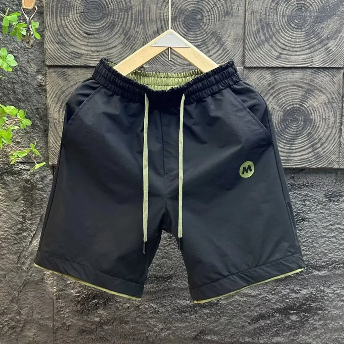 

Мужские черные шорты высокого качества, летние быстросохнущие дышащие пляжные шорты, модная и модная мужская одежда, спортивные брюки