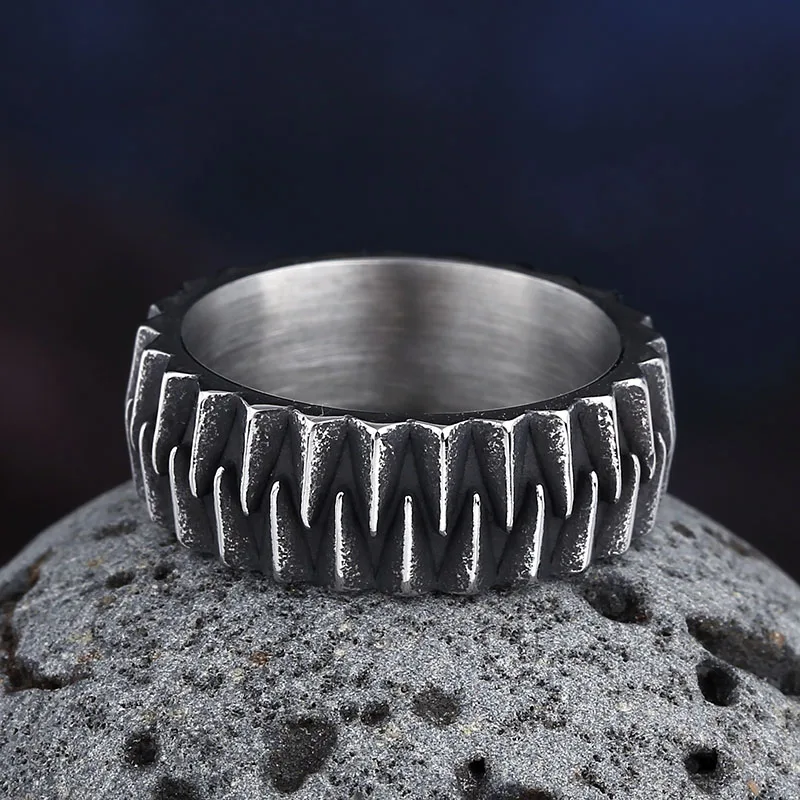 Dropshipping Retro Style Fashion 2023 New 316L Stainless Steel Geometric Gear Ring Biker Creative Jewelry For Teens Gift