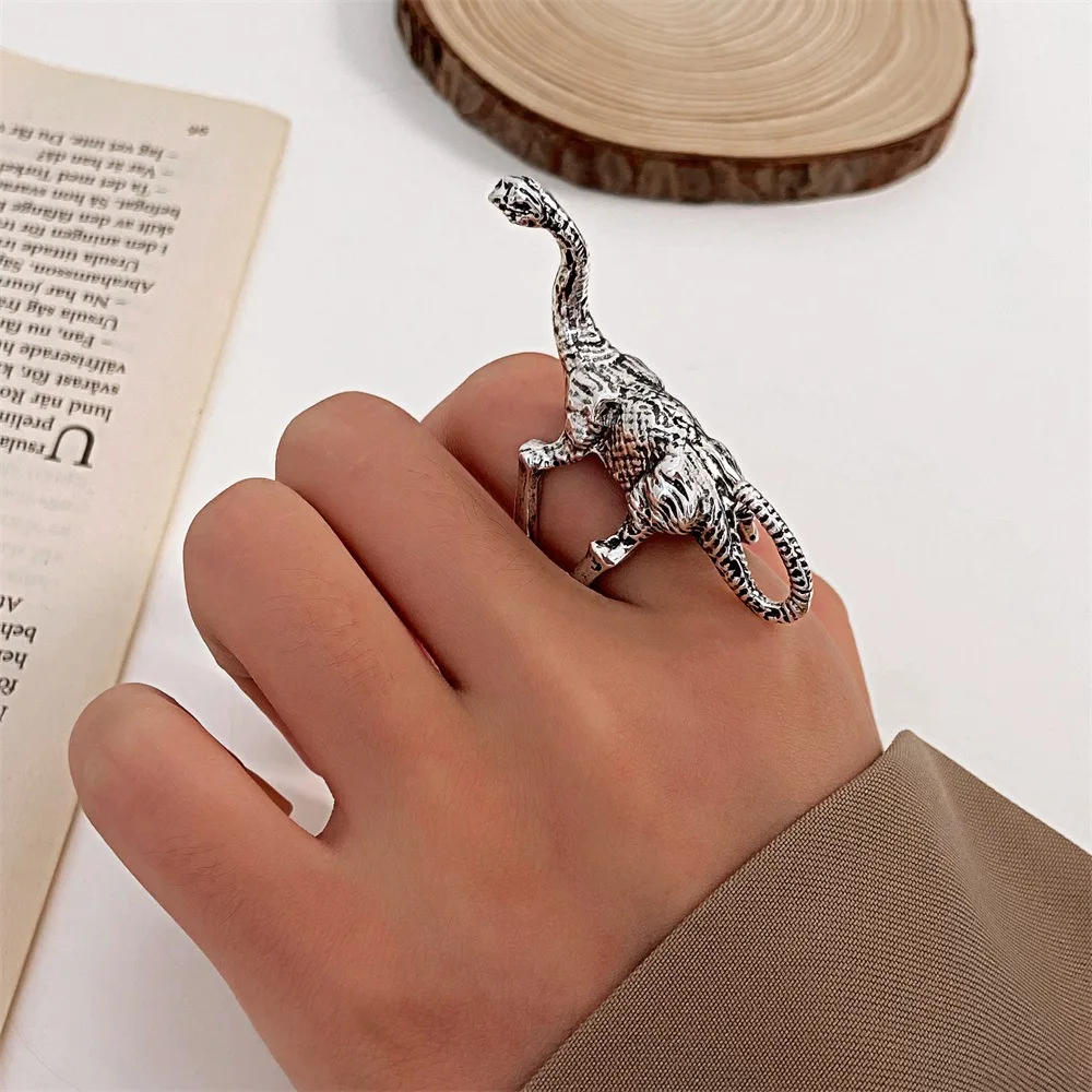 Vintage Dinosaur Rings for Women Long-Necked Dragon Jewelry Cute Animal Ring Party Gift Trendy Punk Girls Finger Rings