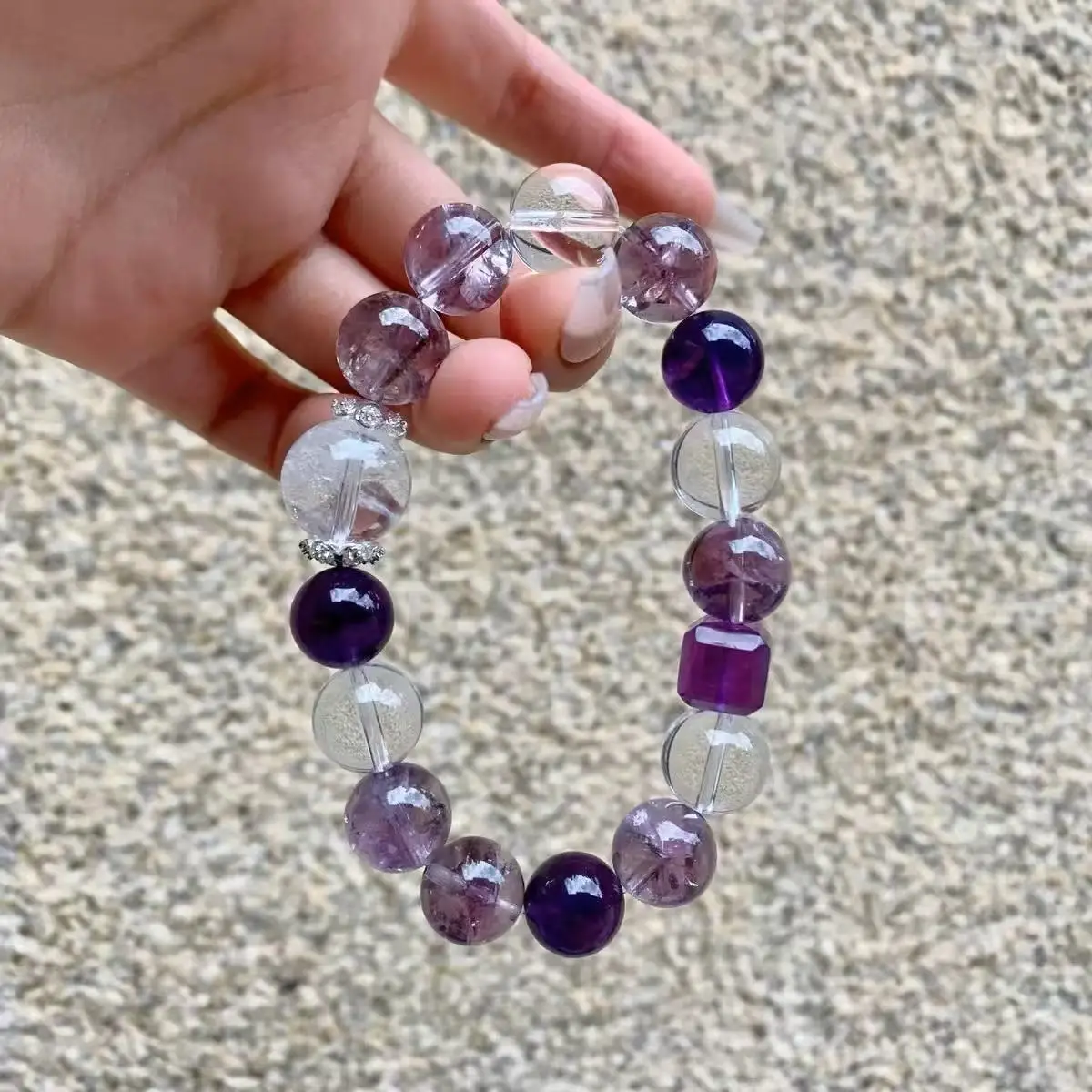 

Natural Amethyst Bracelet, Nine Purple Fire Crystal Women's Fashion Light Luxury Bracelet.