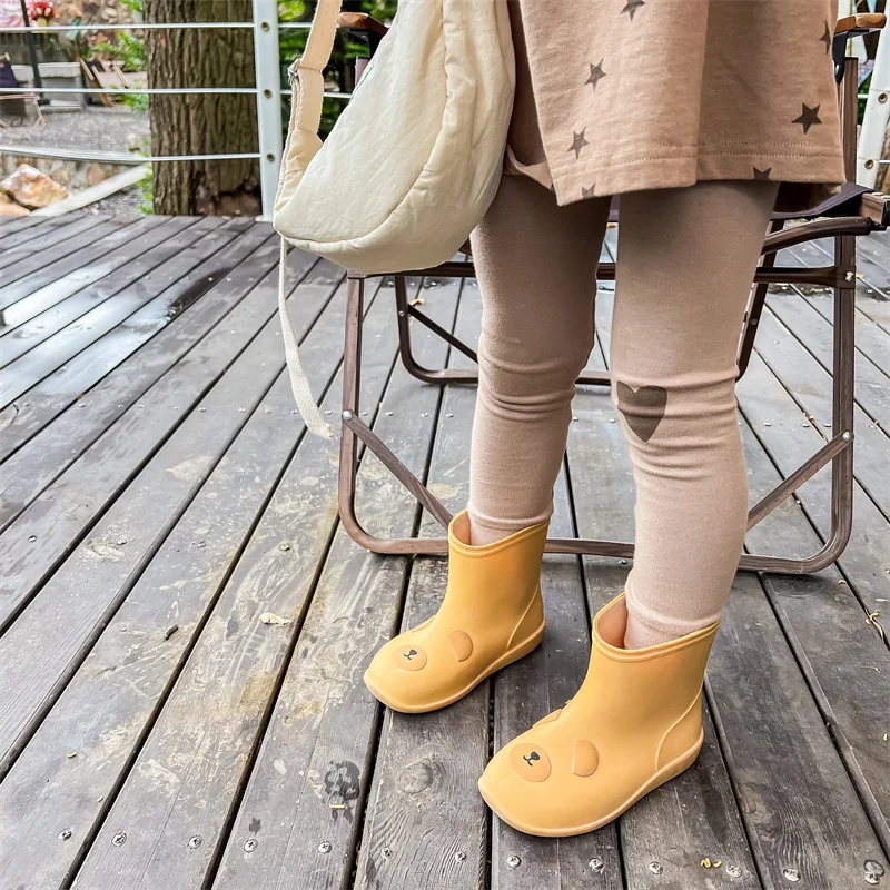 

Новинка осени 2024, детские хлопковые леггинсы, модные леггинсы с принтом сердца для девочек, детские повседневные штаны, милые брюки для мальчиков, детская одежда