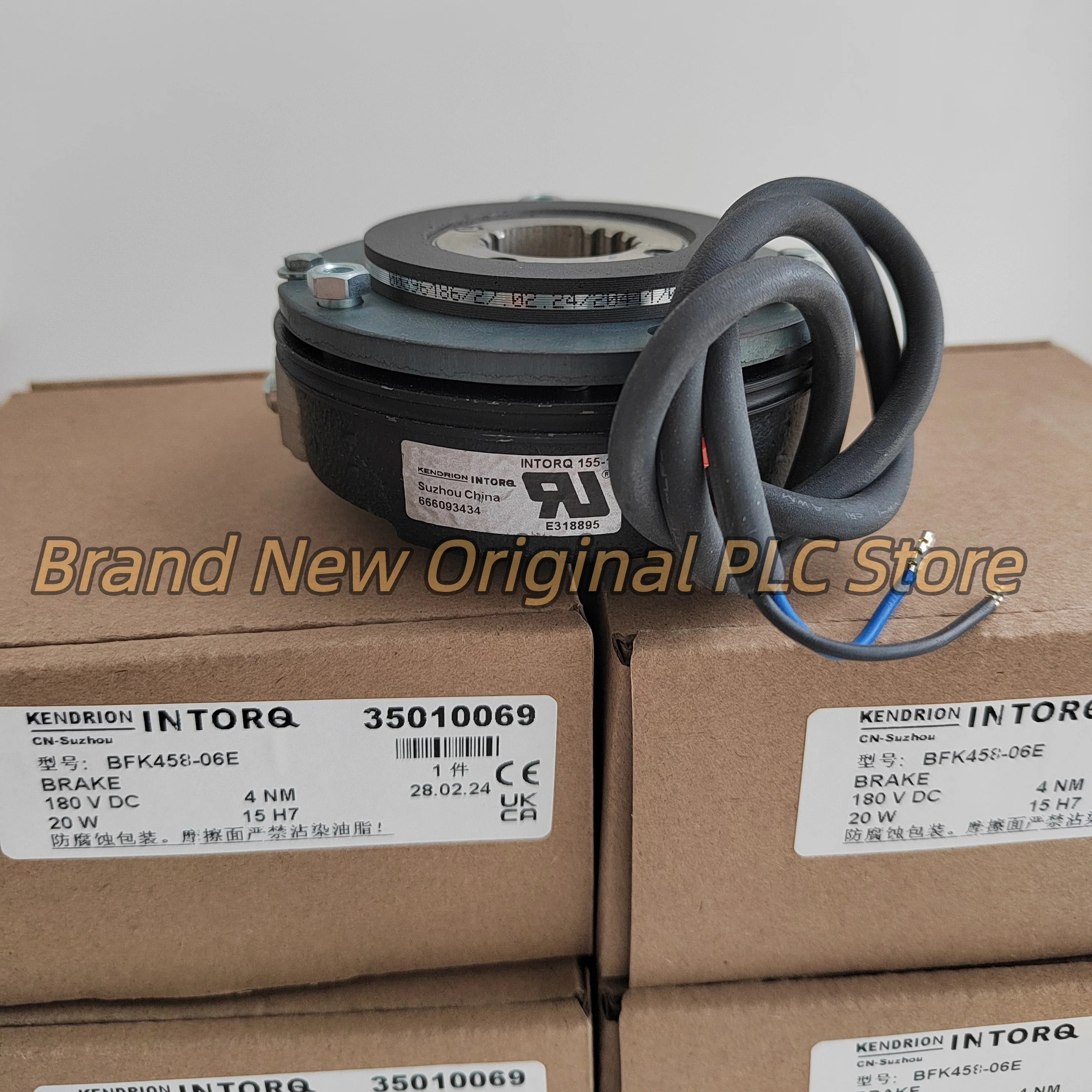 

BFK458-06E, 20 Вт, 4 Нм, 180 В постоянного тока, тормозной, новый, в коробке