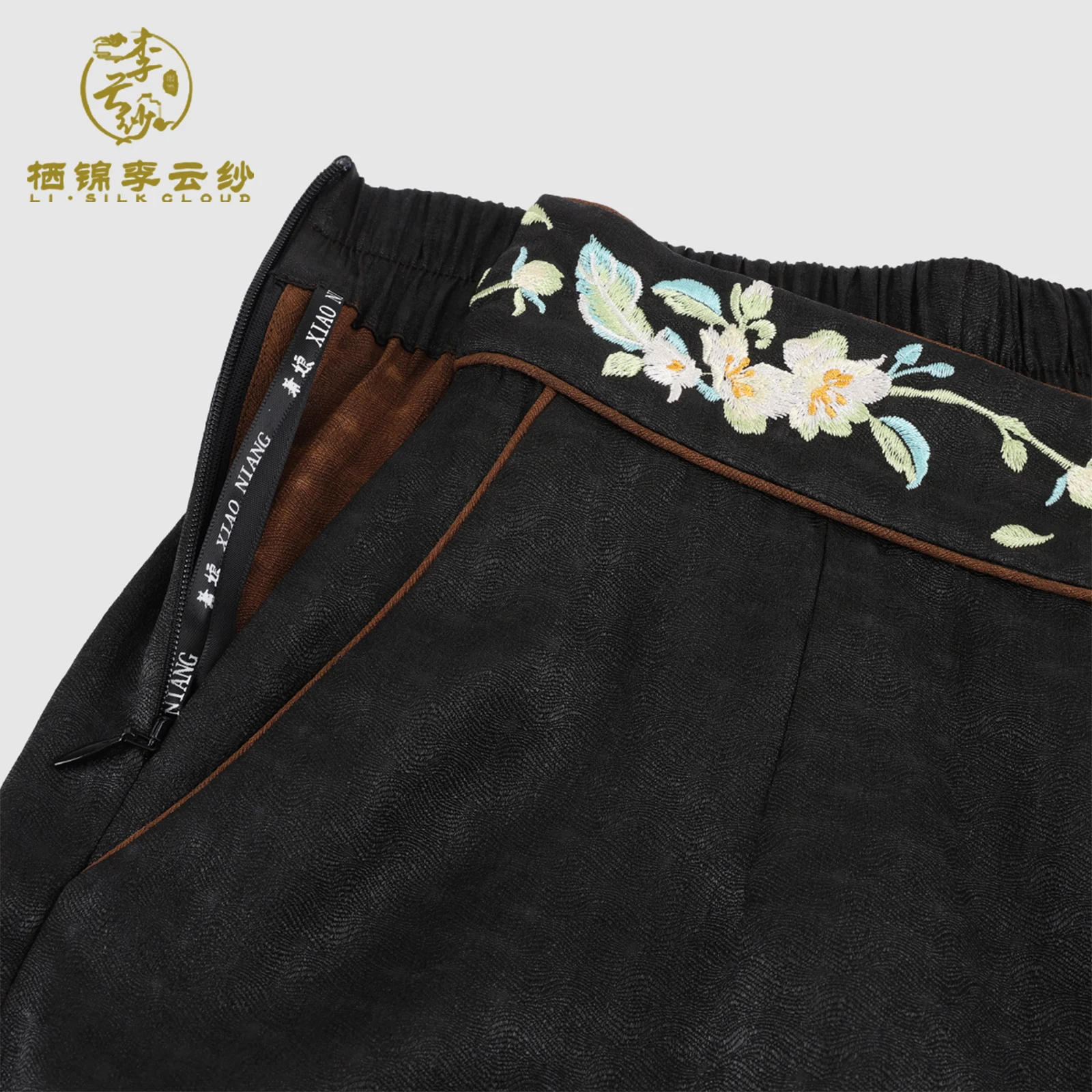 LI SILK CLOUD xiangyunsha Embroidered Pants - Glossy Silk Fabric, Skin-Friendly Comfort, Guangdong Black Pearl Guangdong Gauze