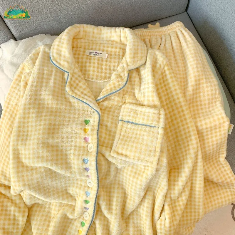 

Winter Plaid Warm Flannel Women's Sleepwear Set, Oversized Loose Plush Sleepwear, High-quality Long Sleeved Long Pants Two-piece