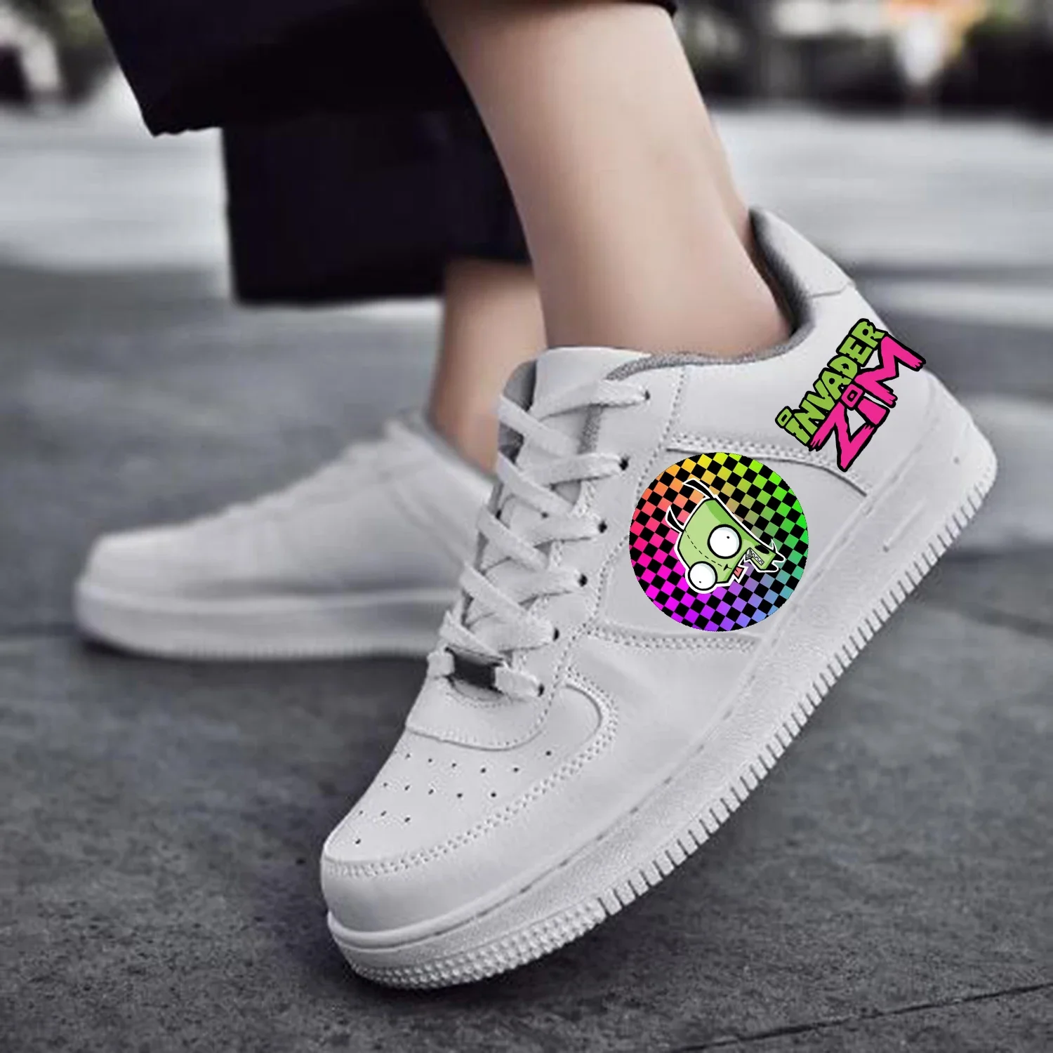 Zapatillas deportivas de dibujos animados para hombre y mujer, zapatos planos de fuerza con cordones y malla personalizada, Zim, animación popular, Invader AF