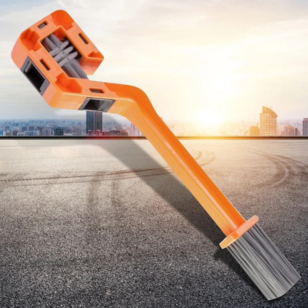 แปรงทำความสะอาดโซ่รถจักรยานยนต์แบบสองหัว เครื่องล้างโซ่จักรยาน อุปกรณ์ทำความสะอาดโซ่และเฟืองอเนกประสงค์