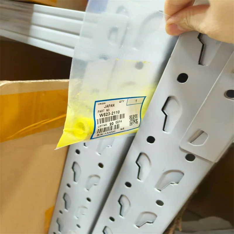 5Pcs. W523-2110 Ton…