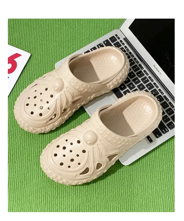 Summer Sandals for Men and Women Couple Hole Shoes Versatile Casual Lightweight Thick Soled Anti Slip Wear-resistant Beach Shoes