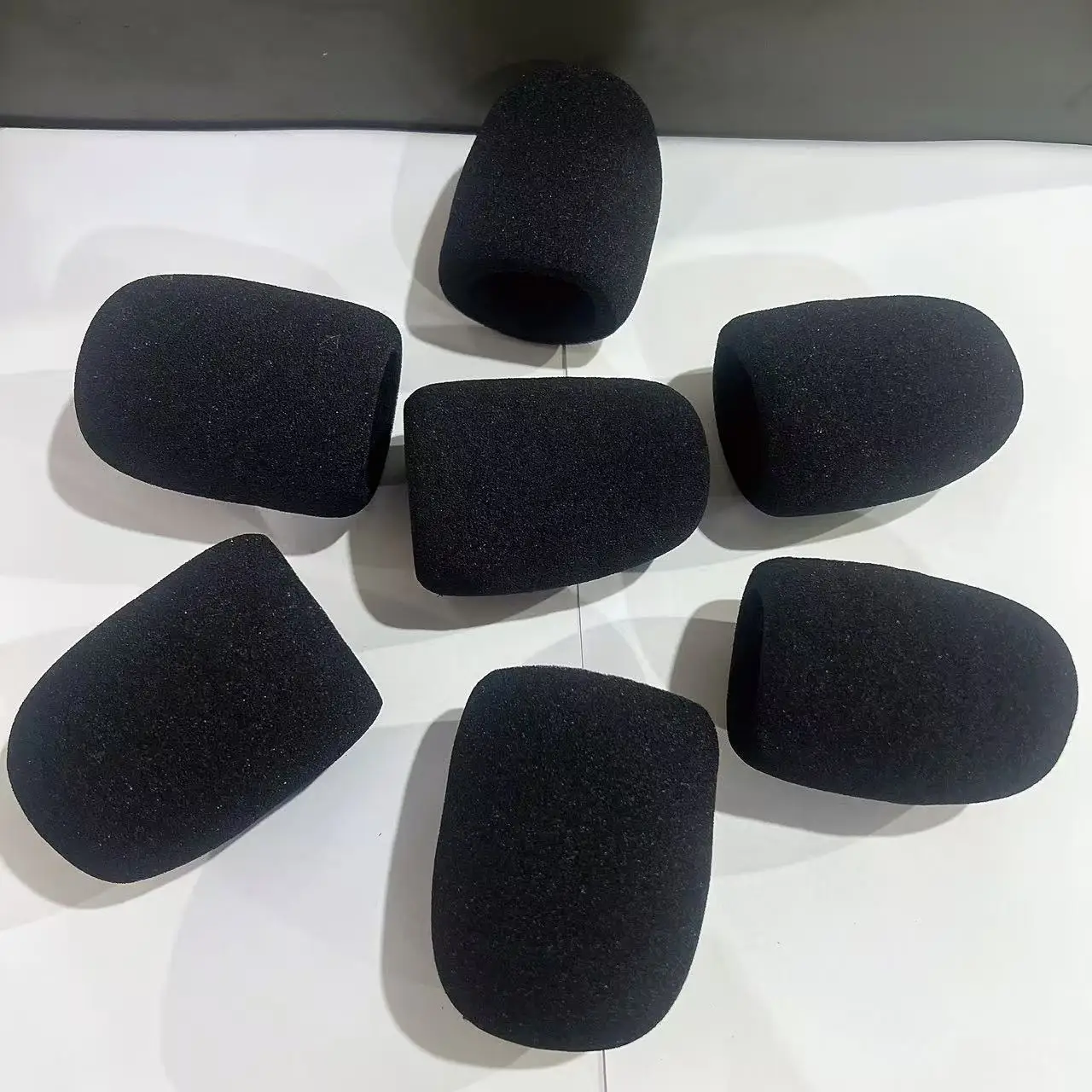 Mikrofon Schaum Abdeckungen Schutz Verdickte Handheld Bühne Mikrofon Windschutzscheibe Schaum Fall Abdeckung Mic Zubehör