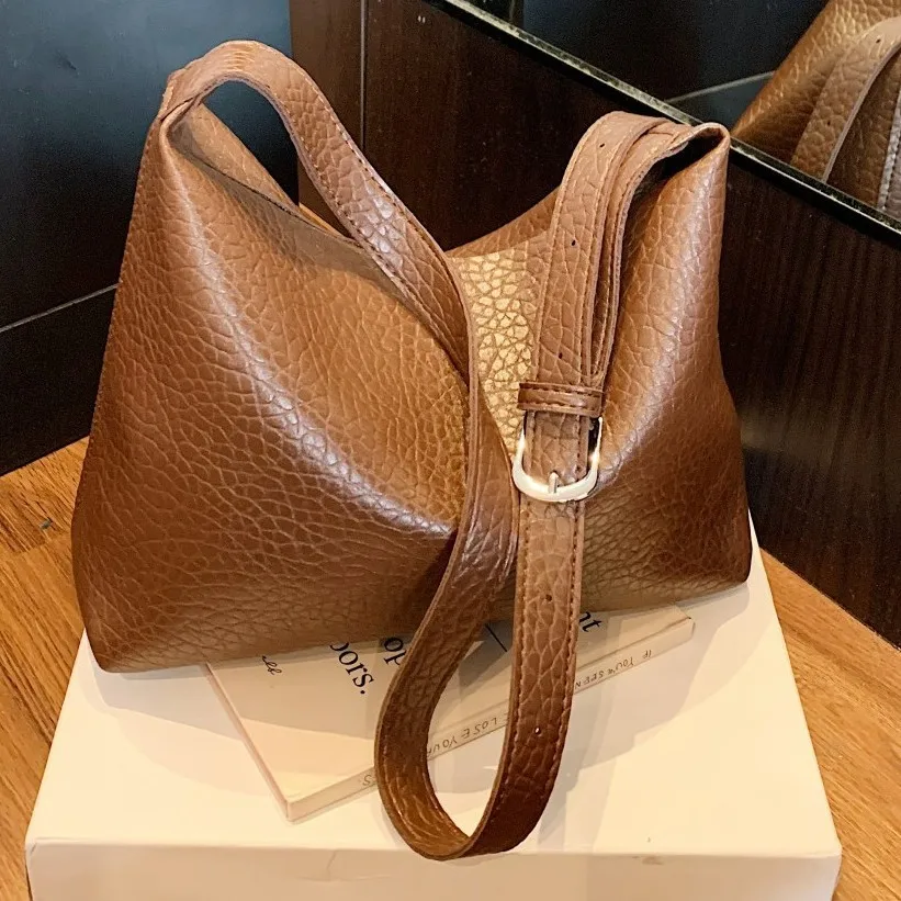 

Осенне-зимняя однотонная сумка 202, нишевая сумка через плечо для женщин, минималистичная пригородная сумка через плечо, универсальная сумка «день-ночь»