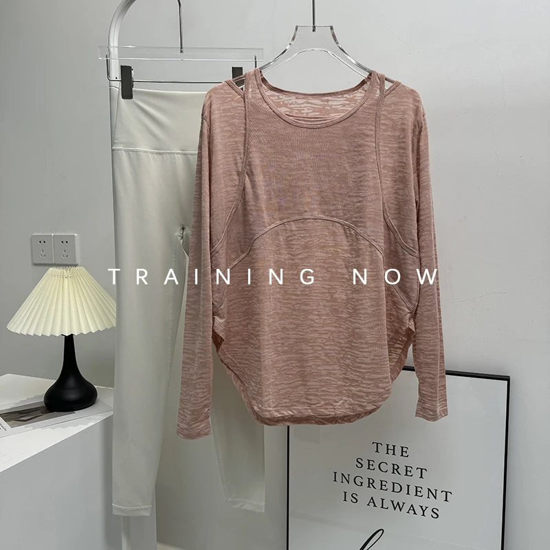 

High-value yoga suit for women 2025 spring and summer new running sports top set internet celebrity Pilates fitness long sleeves