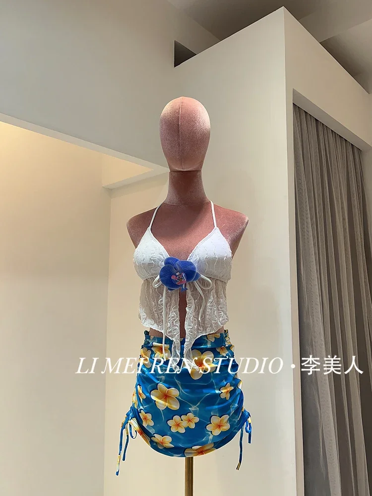 New white floral camisole vest, hip hugging short skirt, split swimsuit, bikini three piece set