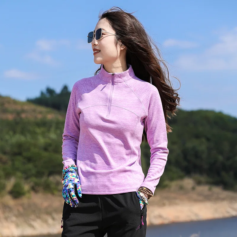 Women's Outdoor Sports Fleece Long Sleeve T-Shirt Warm Underwear for Climbing And Hiking in Winter And Spring Seasons