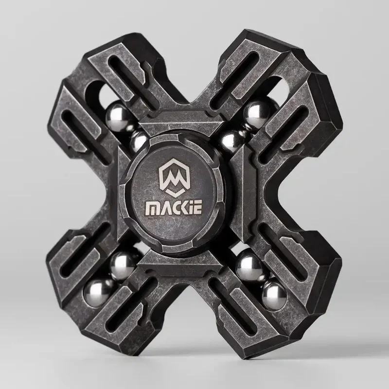 MACKIE Paladin Fidget Spinner Rotation At High Speed EDC Stress Relief Toys