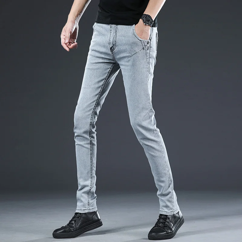 Nowe klasyczne designerskie modne męskie dżinsy skinny jasnoniebieskie sprane slim fit proste modne na co dzień bawełniane spodnie dżinsowe uliczne