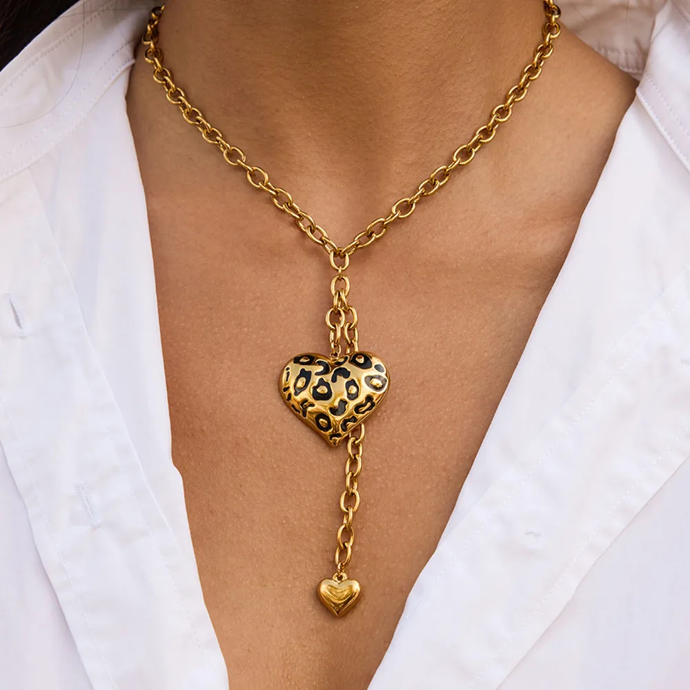 

Vintage Heart 18K Gold Necklace Stainless Steel Women Pendant Light Luxury Simple Fashion Jewelry