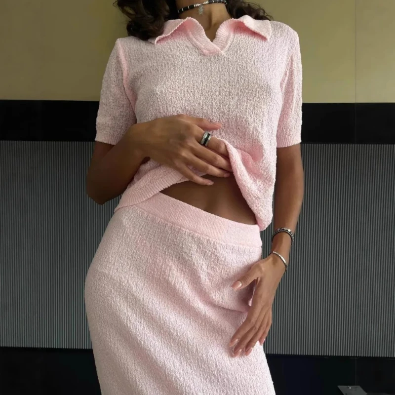 

2025 New Polo Shirt Knitted Set Casual Solid Color Midi Skirt Elegant Two-Piece Suit for Commuting