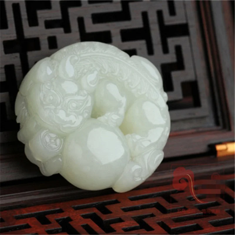 Ball Holding Jade Factory Direct Supply Xinjiang Natural Jade Jade with Ball Bing Hetian Jade White Jade Pendant