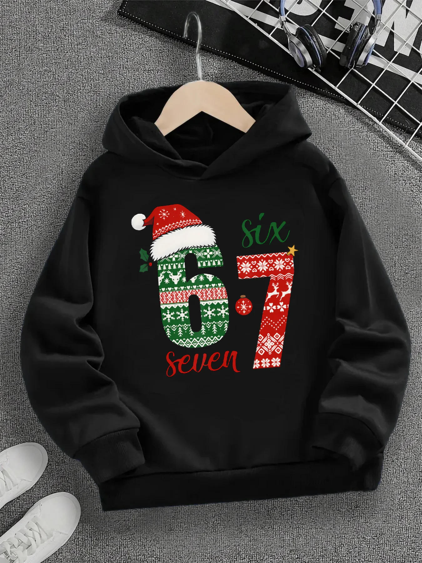 

Spring And Autumn Single Casual Fashion Christmas #67 Boys Black Hoodie, Six Seven Cartoon Print Pattern,Suitable For Daily Wear
