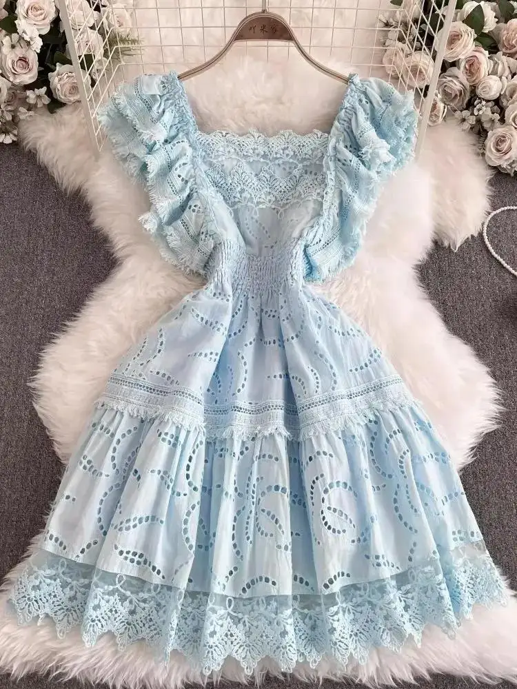 Chic Fliegen Sleeve Elastische Backless Spitze Borte Saum EINE Linie Kleid Sommer Elegante Frauen Solide Aushöhlen Stickerei Party Vestidos