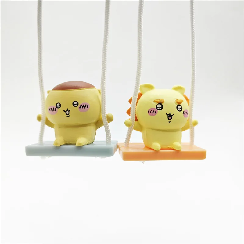 Anime chiikawa jogar na série balanço boneca figura de ação tema brinquedo bonito modelo desktop ornamentos decoração para casa presente aniversário