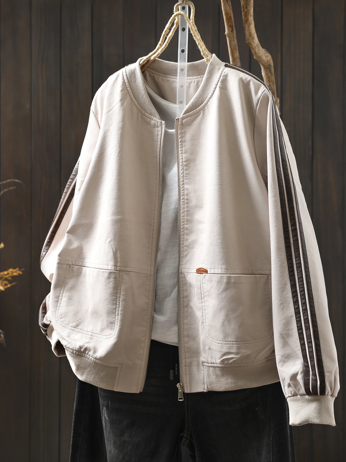 Cool ort Weißes Leder-Jacet für Damen, 2025, New Sle Retro Faion Biker-Jacet, Stehkragen, hohe Taille, Sensation Motorrad...