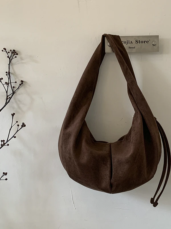 

Autumn Winter New Sle Suede oulder Bag Women's Dumpling ape Commuter Faion Underarm Wallet Large Capaci Retro