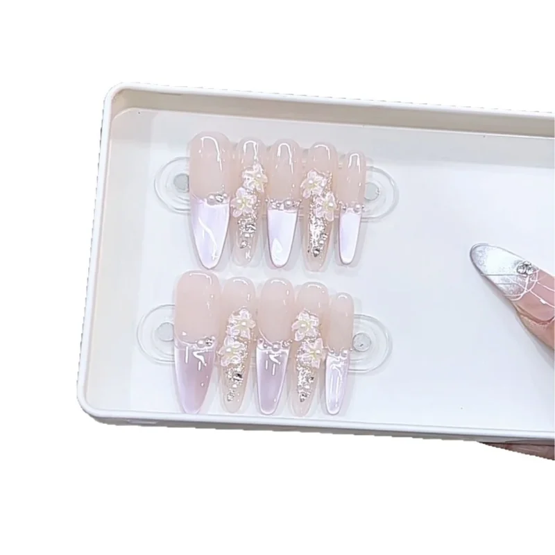 

Hand-worn nail flower falling dream pure desire high-end French cat eye hand-painted small flower nail art sticker