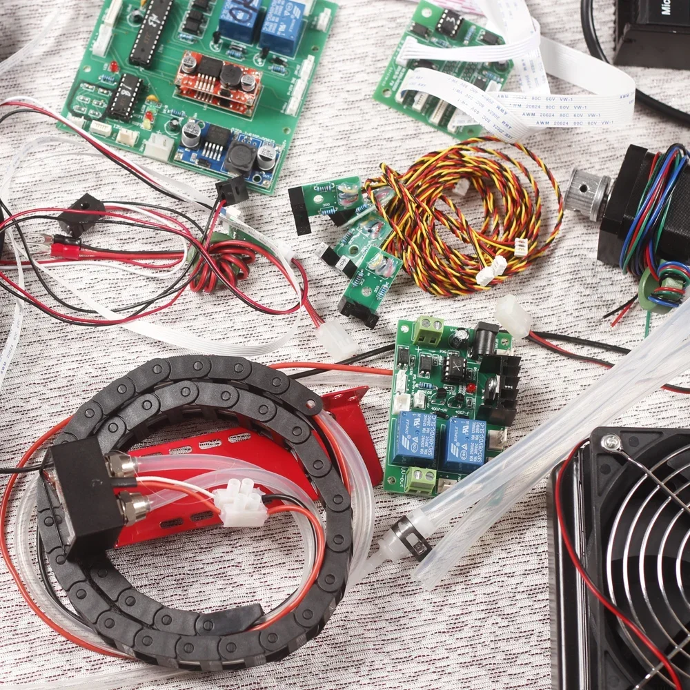 2025 R2000 R1390 L1800 Entwicklungs-Motherboard A3 UV-Drucker-Baugruppe Ersatzteile Halbzeuge