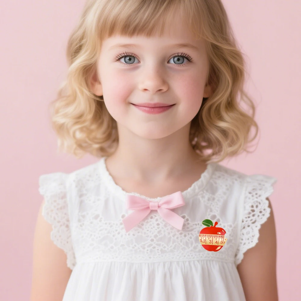 Nutrition Apple Enamel Brooch Pin Medical Creative Jewelry Backpack Lapel Badge for Nutritionist Doctor Accessories