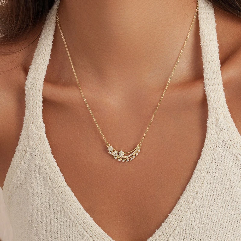 Luxurious Sparkling Zircon Wheat Ear Pendant Necklace, Women's Fashionable and Trendy Banquet Party Jewelry Gift