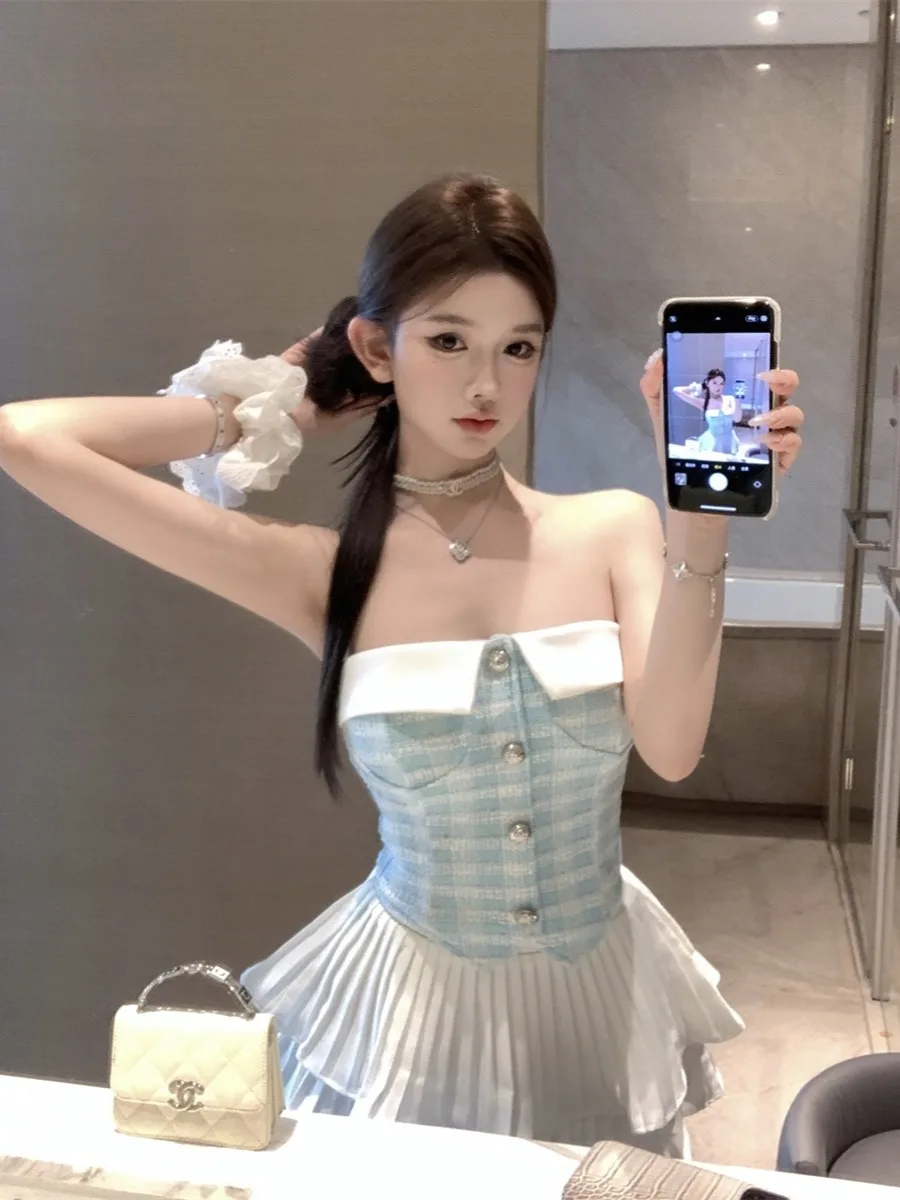 

Комплект из двух предметов: топ-бюстье в клетку и пышная юбка для невысоких женщин, универсальный, для повседневной носки, на все сезоны