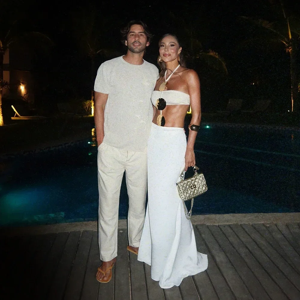 قطعتين التستر البيكينيات 2025 مثير النساء المايوه ملابس السباحة الإناث الأبيض مجموعة البكيني ثوب السباحة مايوهات فستان شبكي