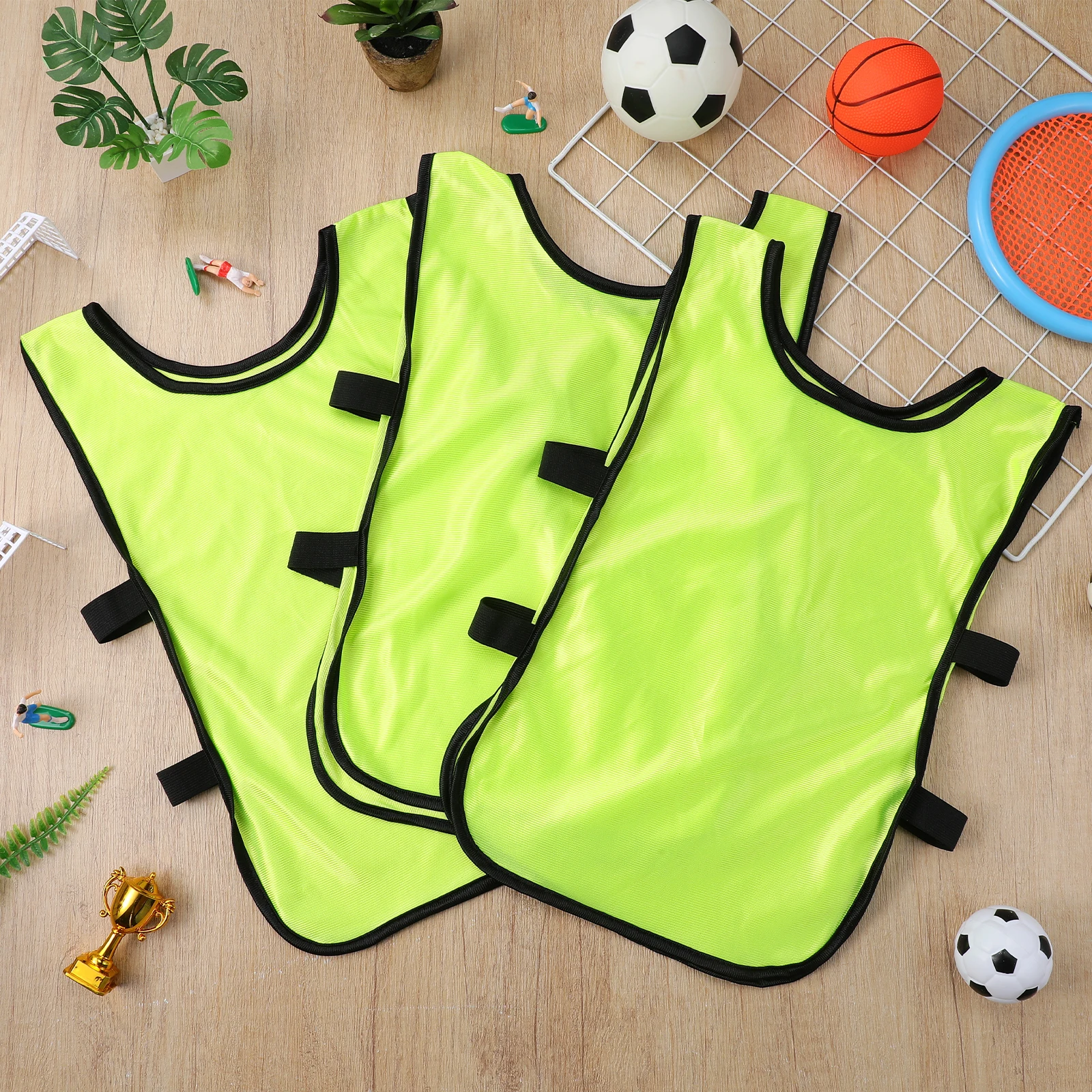 

6pcs Orange Training Soccer Vest Kids Breathable Lightweight Scrimmage Pinnies Football Waistcoat For Team Sports Practice