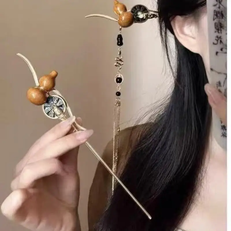 Palillo para el cabello con borla de calabaza de estilo chino, elegante horquilla Hanfu de Metal, accesorios para el cabello de estilo antiguo para mujer