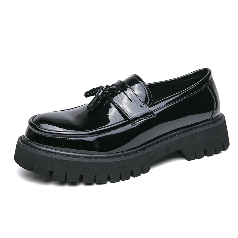 Black-7-tassels