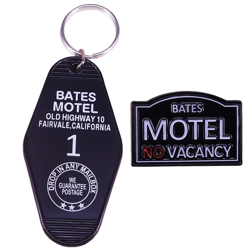Serie de TV NO VACANCY BATES X MOTEL, Pin esmaltado, ubicación de película de terror, insignia de Metal, etiqueta para llave de Hotel, llavero vintage
