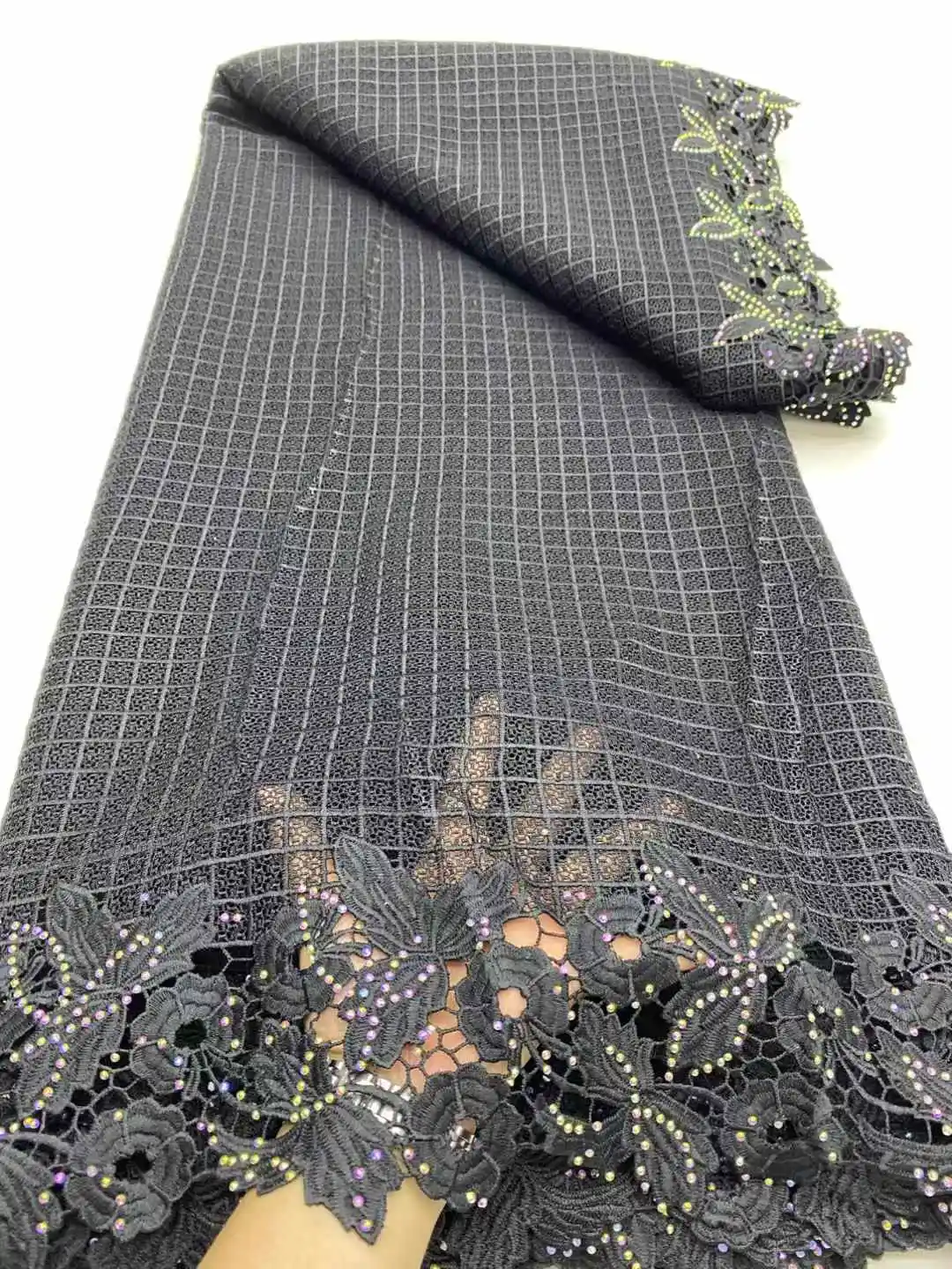 Tela de encaje guipur nigeriano 2025 tela de encaje de cordón de lentejuelas africano Soluble en agua de alta calidad para costura de vestido de fiesta-DP