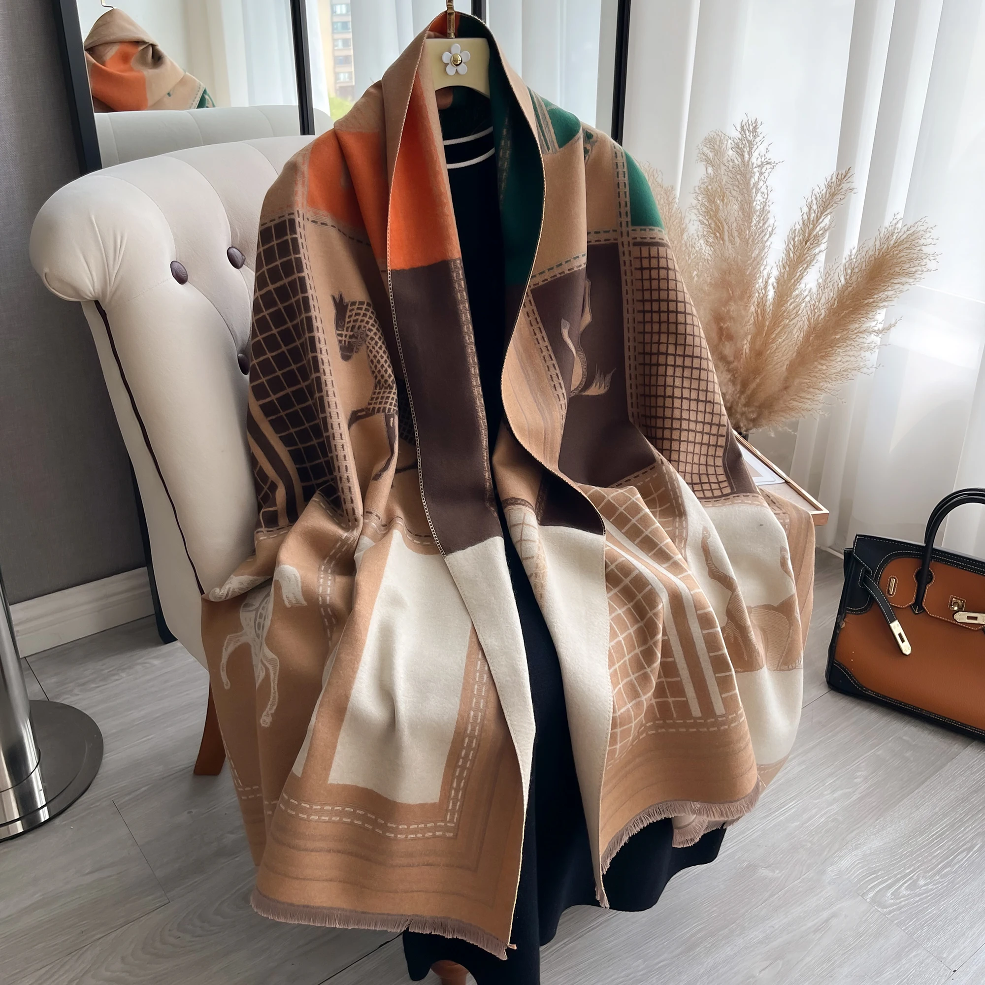 Brand Horse Print Scarf pashmina Cashmere Travel Blanket Shawl  Comfortable Wrap Shawl Autumn Winter Elegant Coldproof Warm Scar