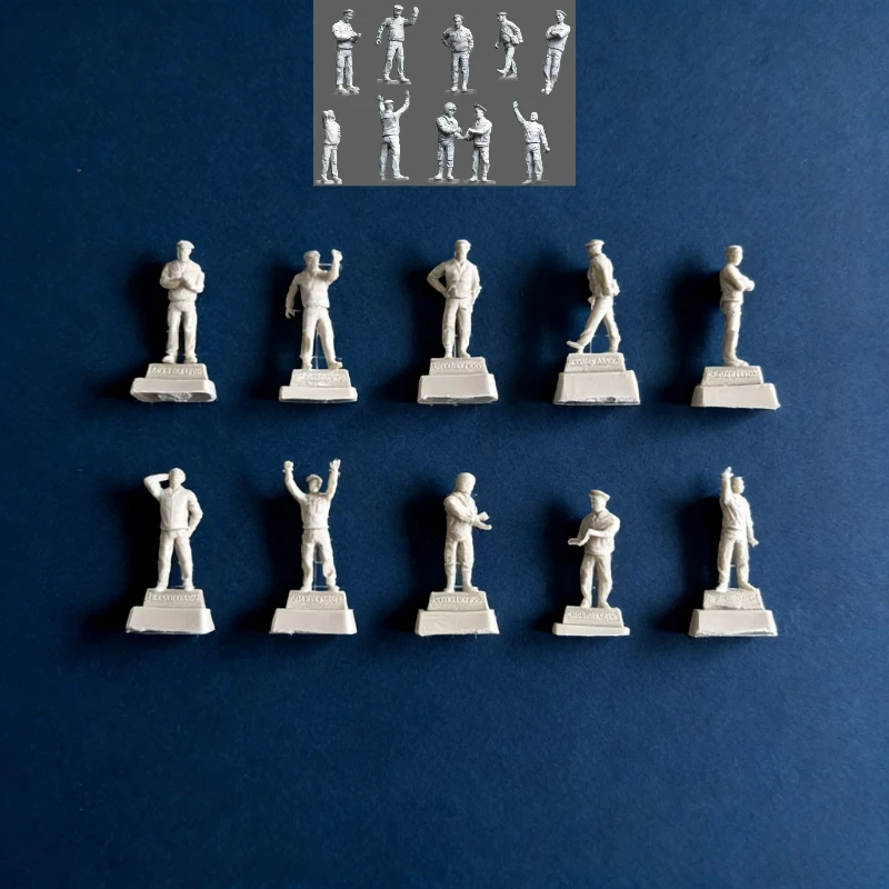 

Масштабная модель самолета 1/72 из литой смолы, российский самолет, готовящийся к полету, 10 фигурок, неокрашенные.