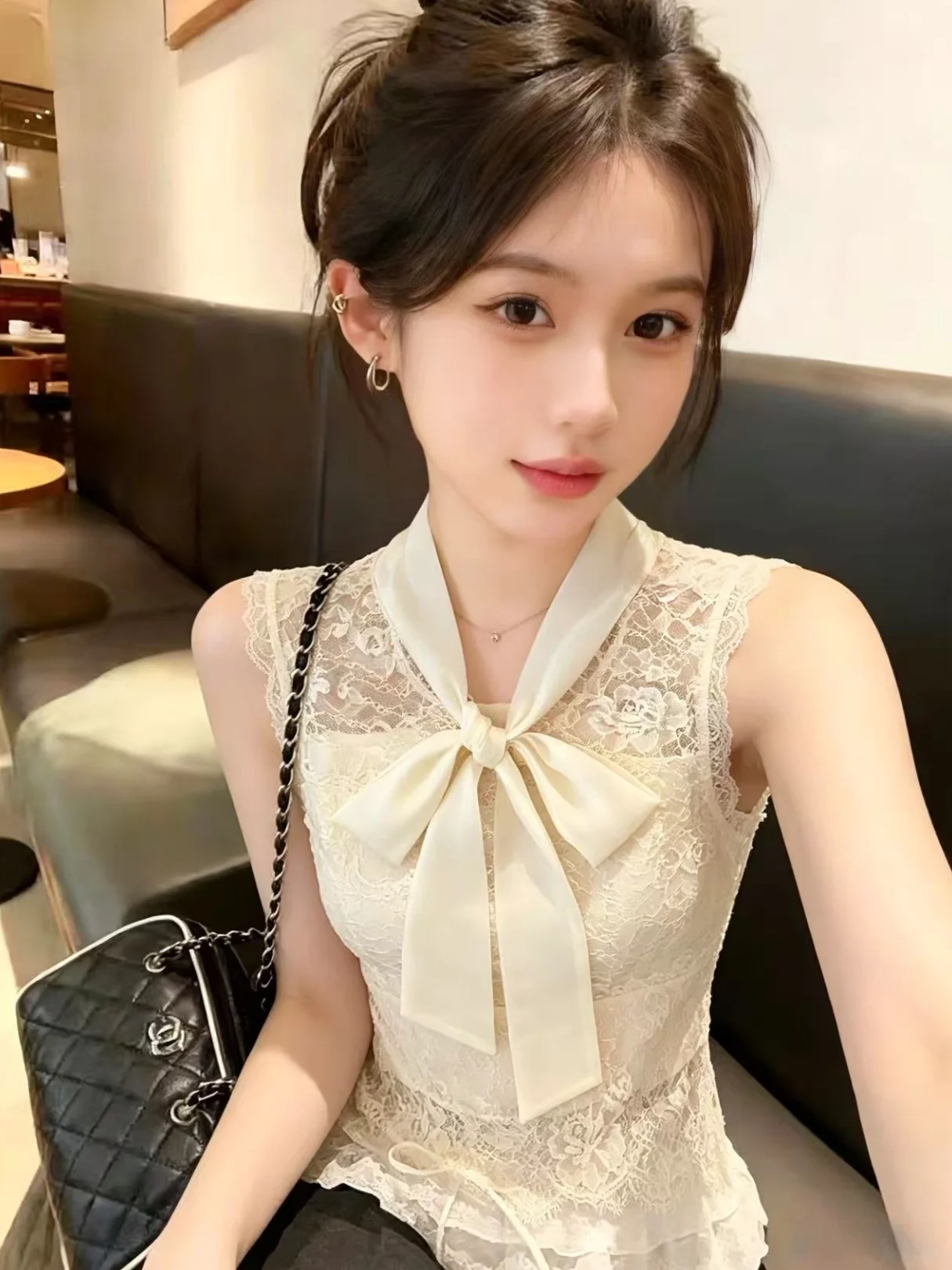 

Unique Lace Trim V-Neck Sleeveless Vest Women's Summer New Style Pure Desire Beautiful Top Self-Preservation Model Korean Sty...