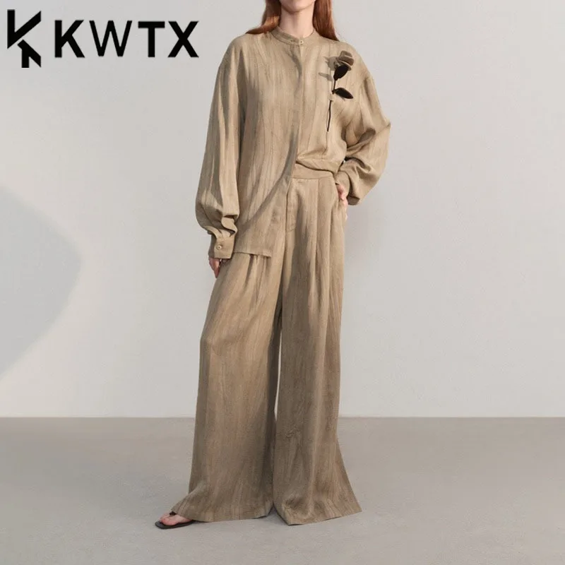 

KWTX Женский комплект из 2 предметов, повседневная рубашка и широкие брюки с 3D розами, элегантный роскошный комплект высокого качества, весна-лето, мода 2025 г.