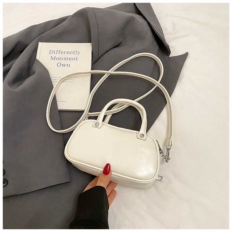 2025 جديد عصري متعدد الاستخدامات حقائب يد نسائية صغيرة فاخرة الإناث ركاب حقائب كتف مفردة لطيف Crossbody محفظة الكتف