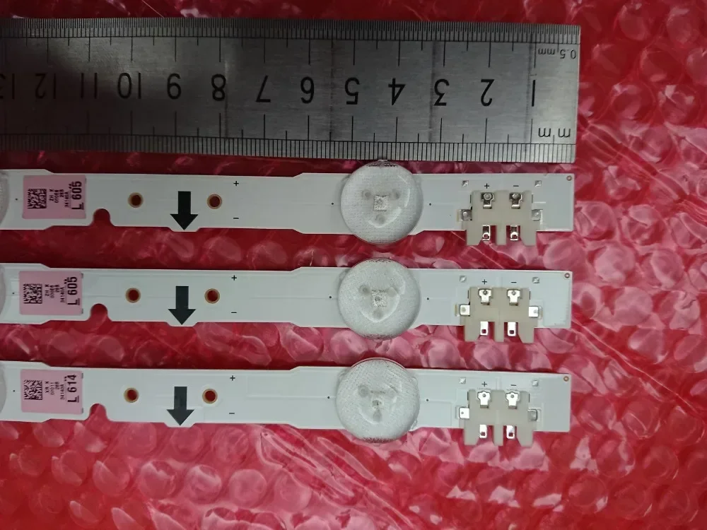 6LED 560mm LED strip(3) for TV Samsung UN28H4000AF UN28H4500AF 2014SVS28_3228 D4GE-280DC0-R1 LM41-00099N BN96-30440A