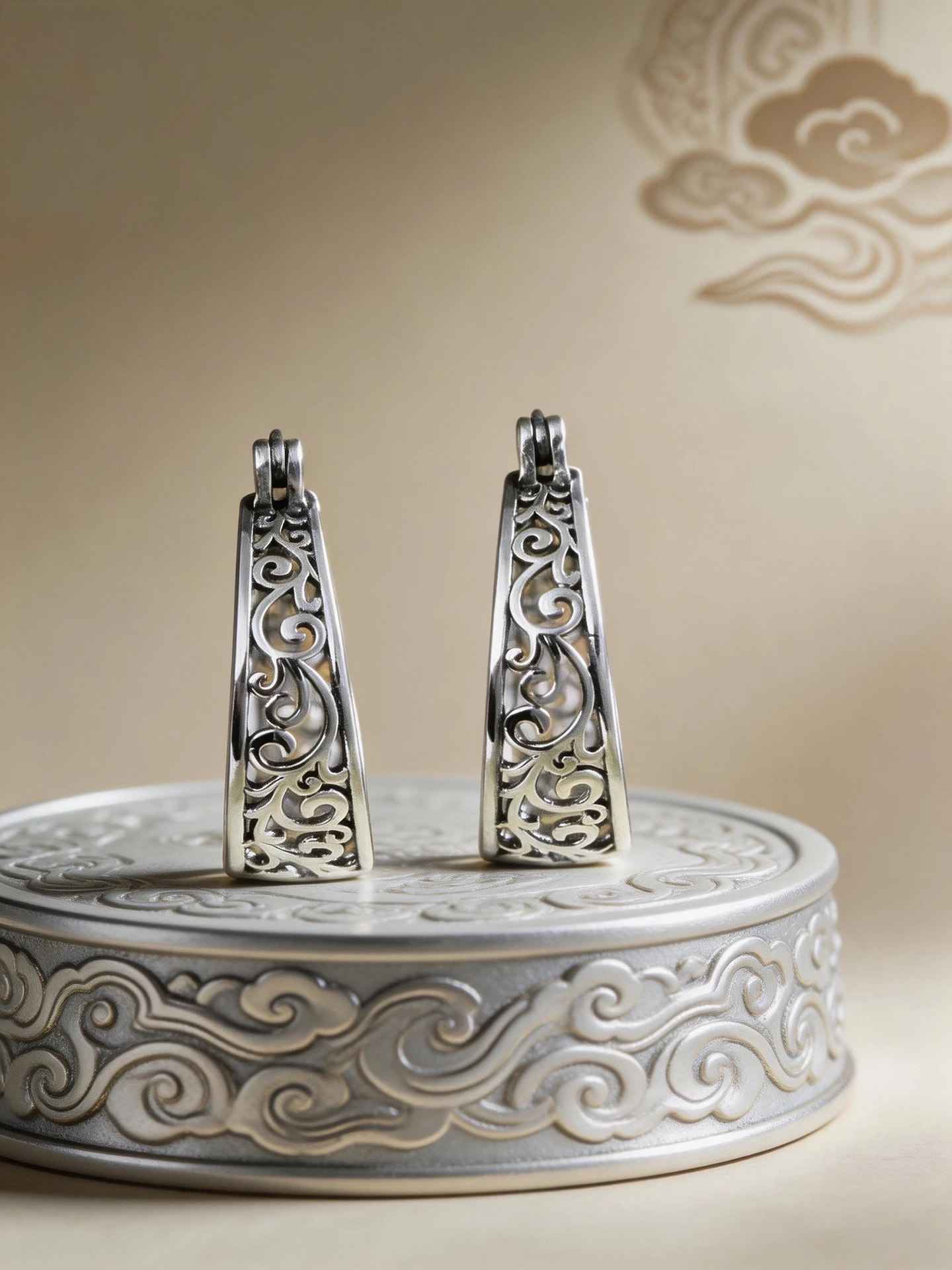 Mongolian Style S925 Silver Earrings Hollow out Floral Design Suitable for round And Oval Faces Decorative Fashion Jewelry