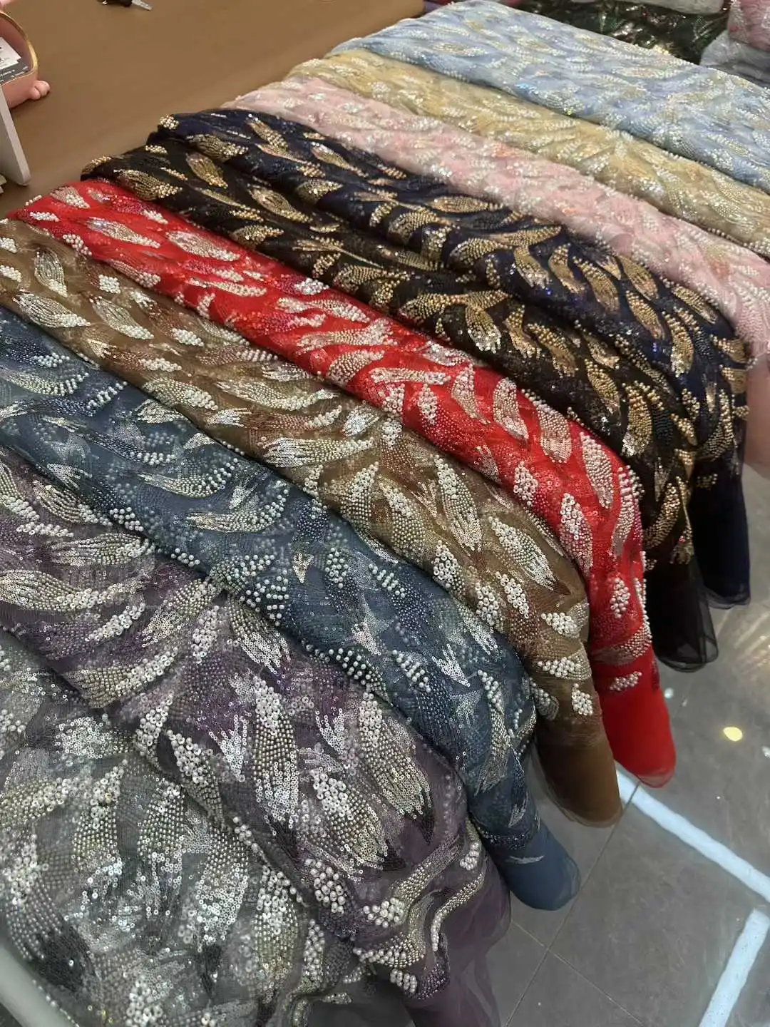 Tela de encaje con cuentas de lentejuelas africanas de lujo 2025, alta calidad para novio, boda nigeriana, bordado nupcial, costura de tul francés SZ1535