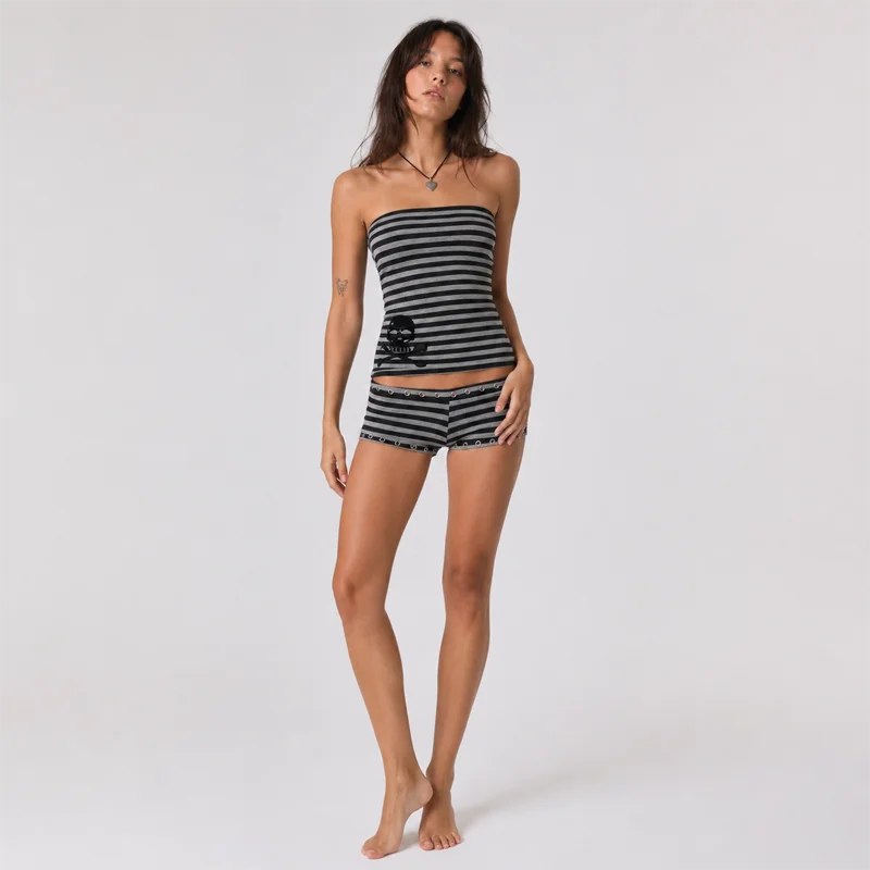 Women Striped Tube Top Shorts Set Strapless Skull Print Rivet Trim Slim Fit Two Piece Y2K Streetwear Summer Club Outfit 2026 Hot view 2